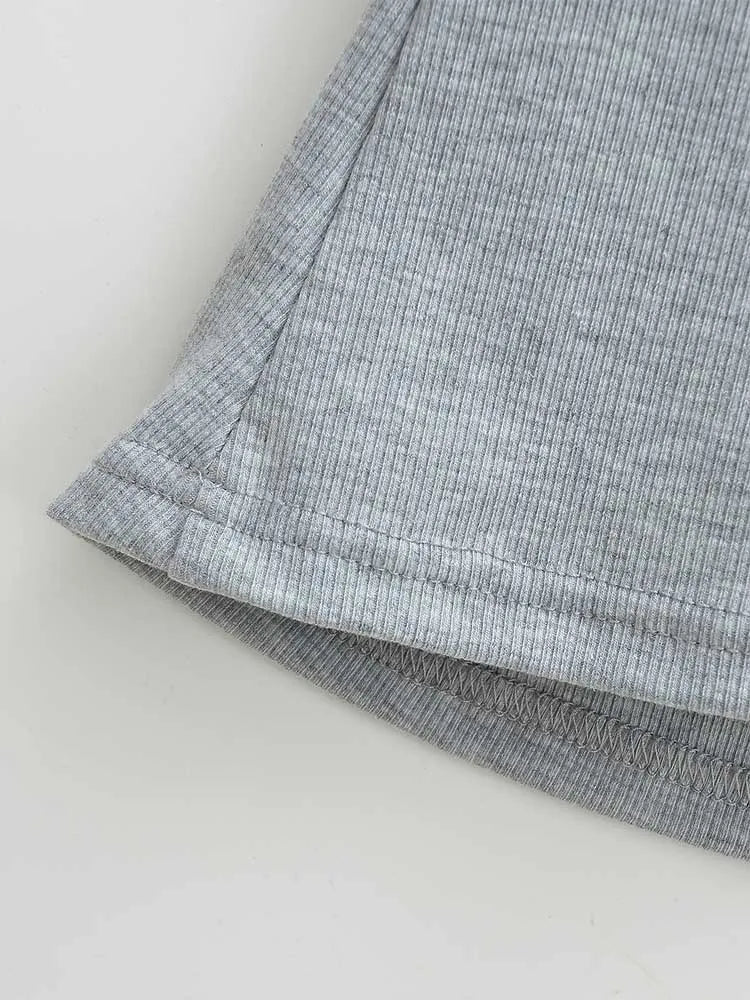Trendy Summer Pullover Base Shirt – Women’s Square Neck, Stretchy Crop Top