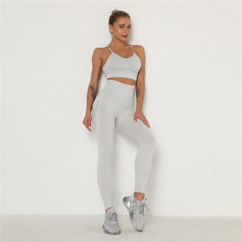 2Pcs Seamless Gym Sets Fitness Sports Suits Womens Clothing High Waist Booty Leggings Sports Bra Running Athletic Wear Yoga Sets