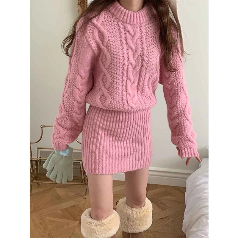 Autumn and Winter Women's Sweater Set Elegant Round Neck Pullover, Long-sleeved Top and Knee Skirt Knitted Two-piece Set.