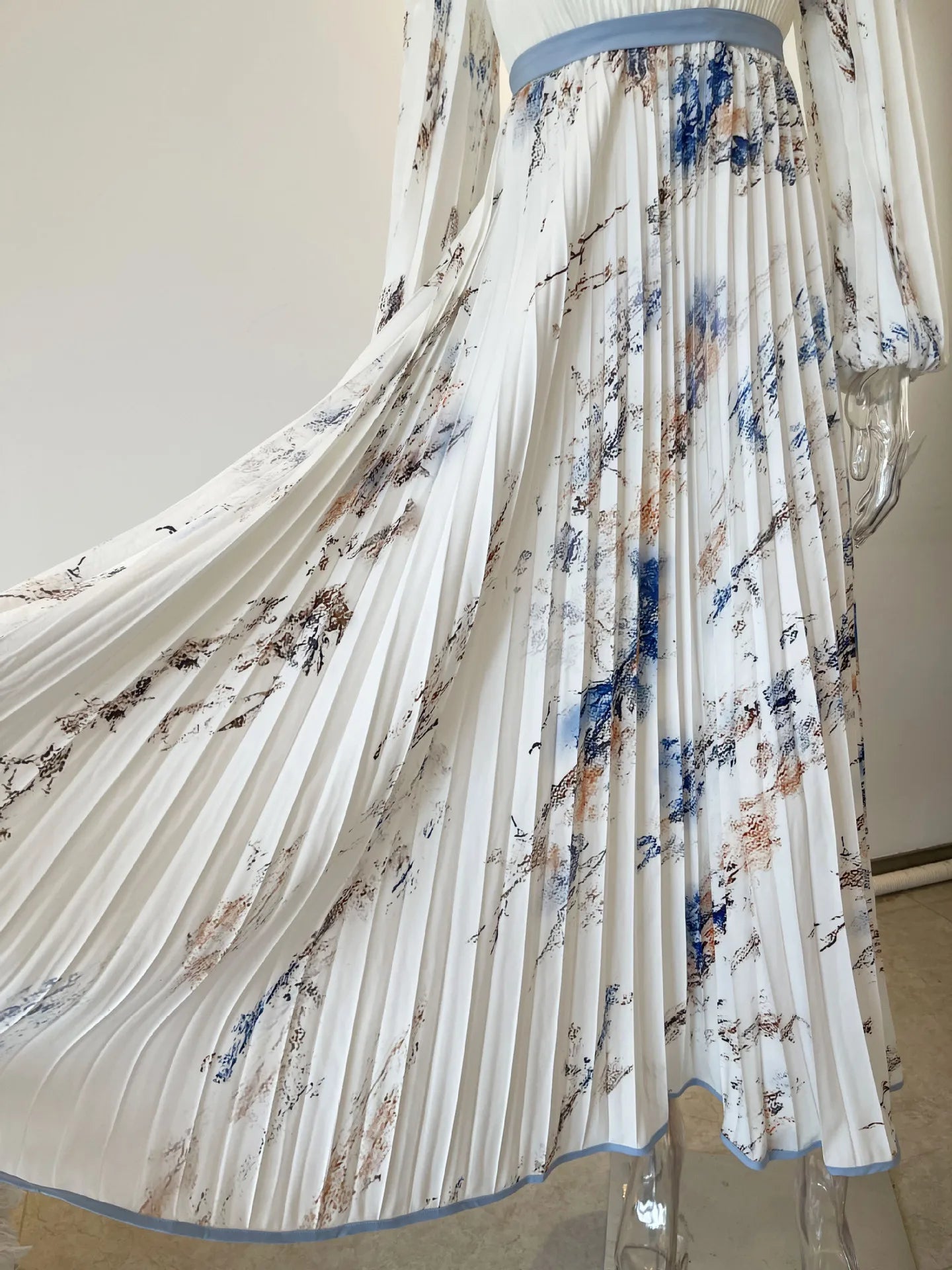 Bohemian Summer Beach Dress Sleeveless Floral Print V-Neck Flowy Maxi Dress for Women Resort Holiday Party Casual Outfit Fashion