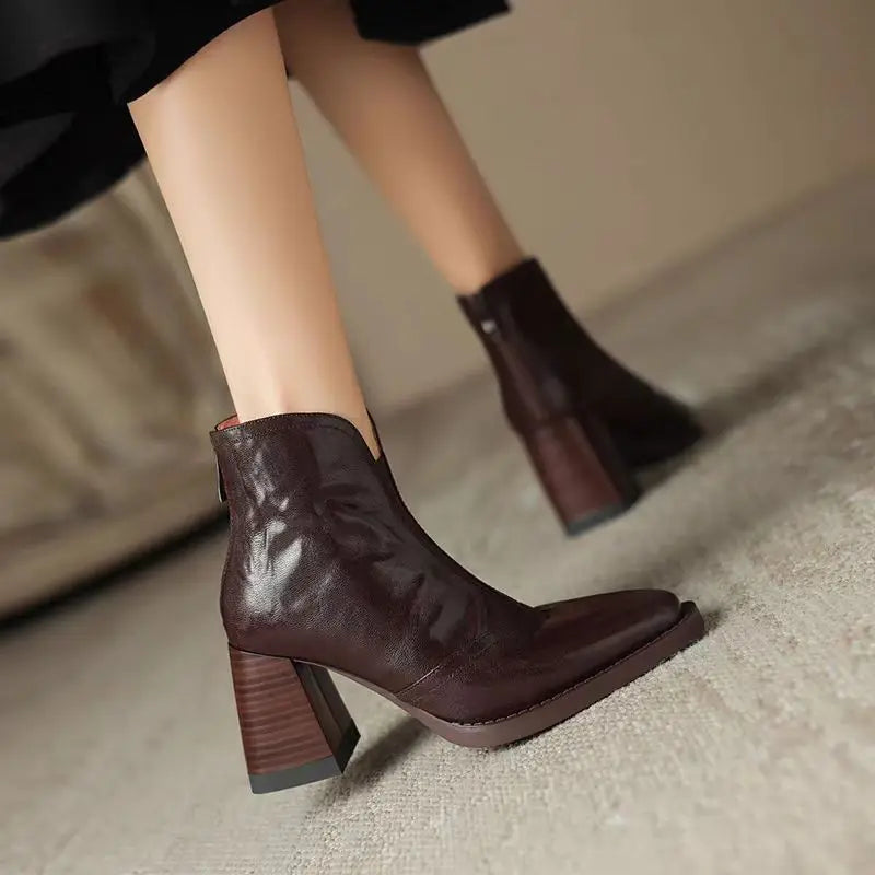 Women’s Pointed-Toe Ankle Boots with Side Zip