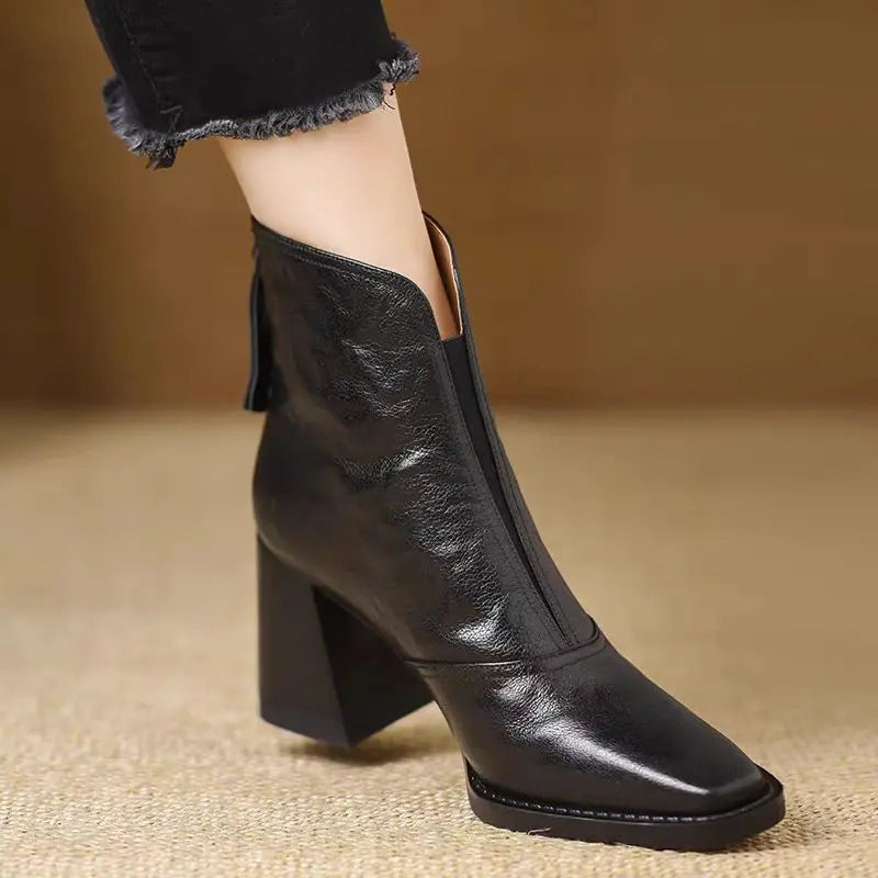 Women’s Pointed-Toe Ankle Boots with Side Zip