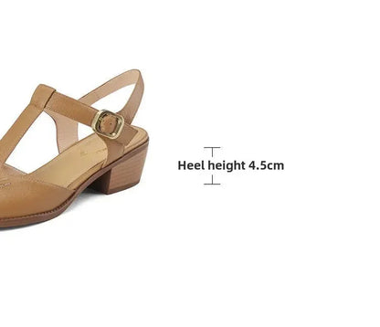 Alluring Pointed-Toe Leather Sandals