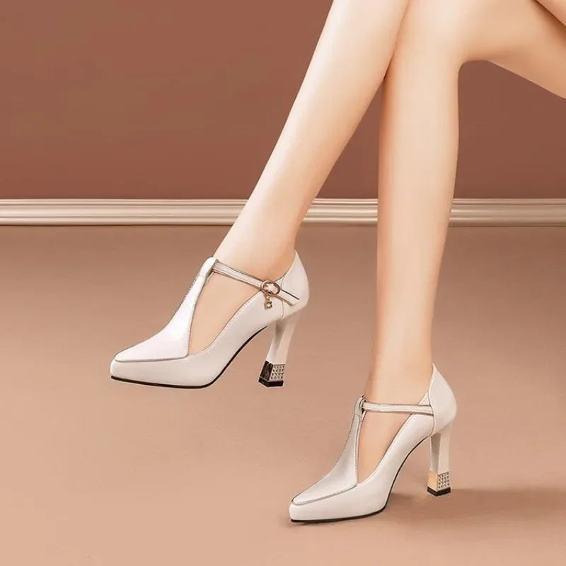 Chic Pointed Toe Platform Heels