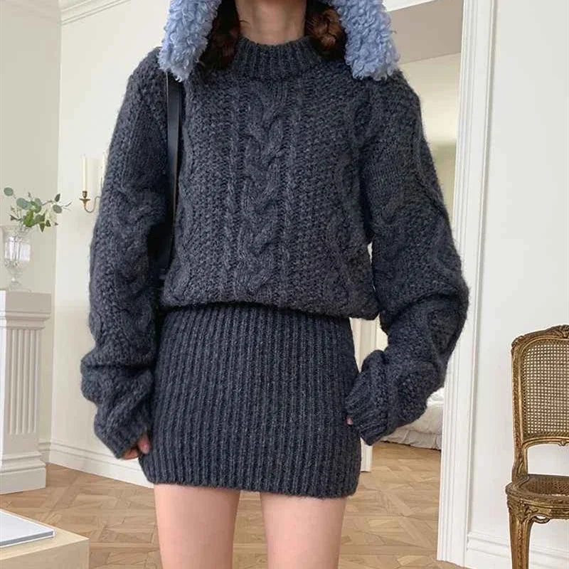 Autumn and Winter Women's Sweater Set Elegant Round Neck Pullover, Long-sleeved Top and Knee Skirt Knitted Two-piece Set.