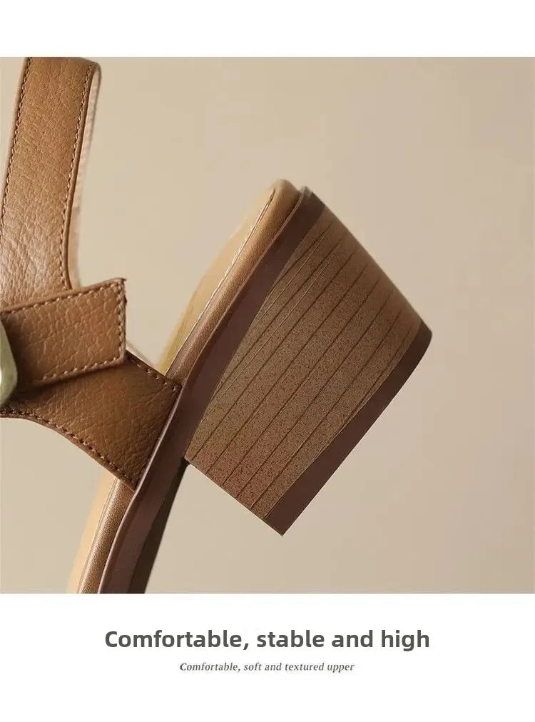 Alluring Pointed-Toe Leather Sandals