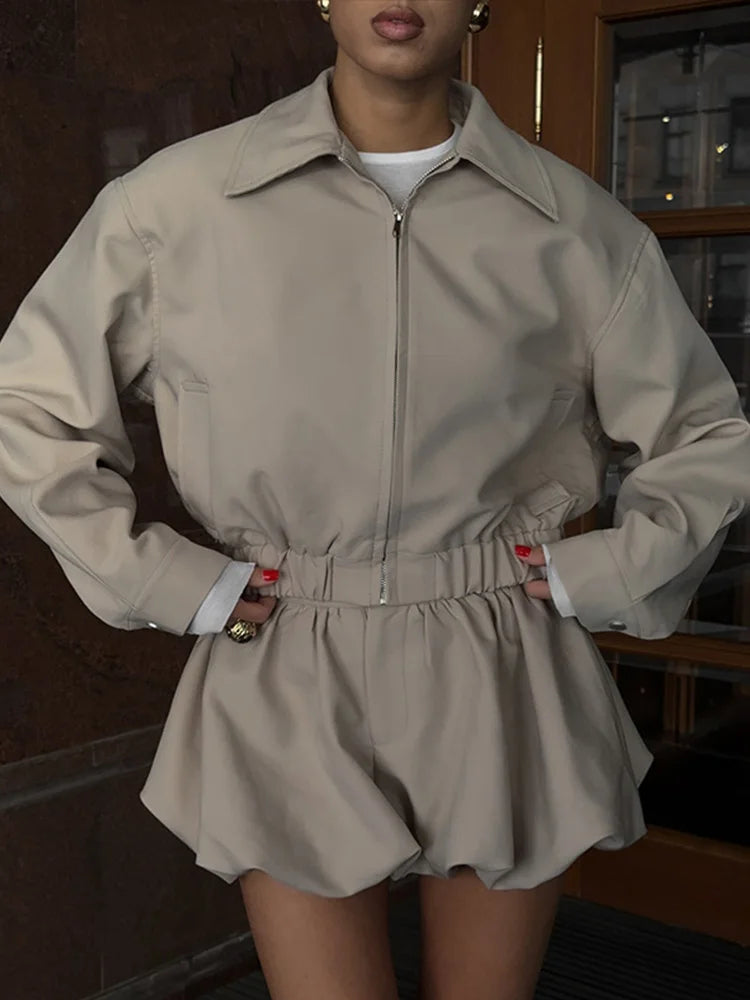 Effortless Autumn Chic Outfit for Women