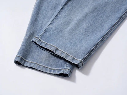 Heritage Loose Jean – classic denim twist
