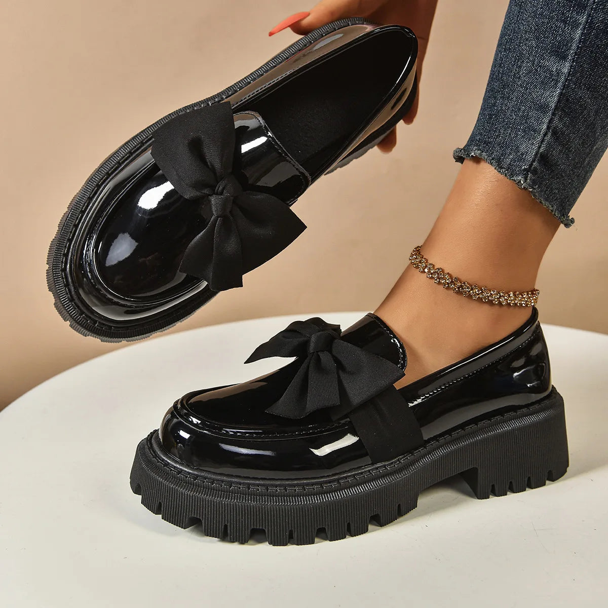 Retro British Style Leather Flats – Butterfly Bow Mid Heel