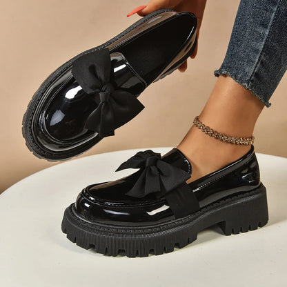 Retro British Style Leather Flats – Butterfly Bow Mid Heel