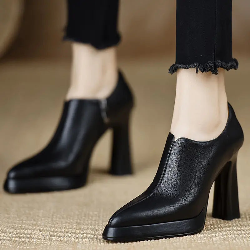 Magnificent Pointed-Toe Mary Jane Shoes – Low Thick Heel PU Leather Pumps